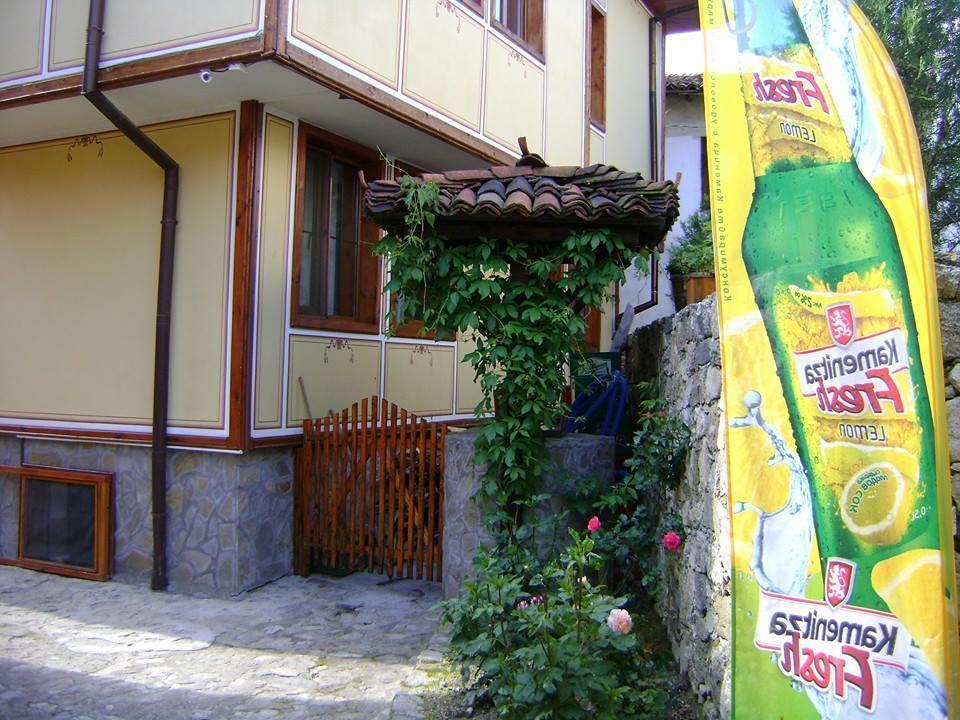 Guest House Todorini Kashti Koprivstica Kültér fotó