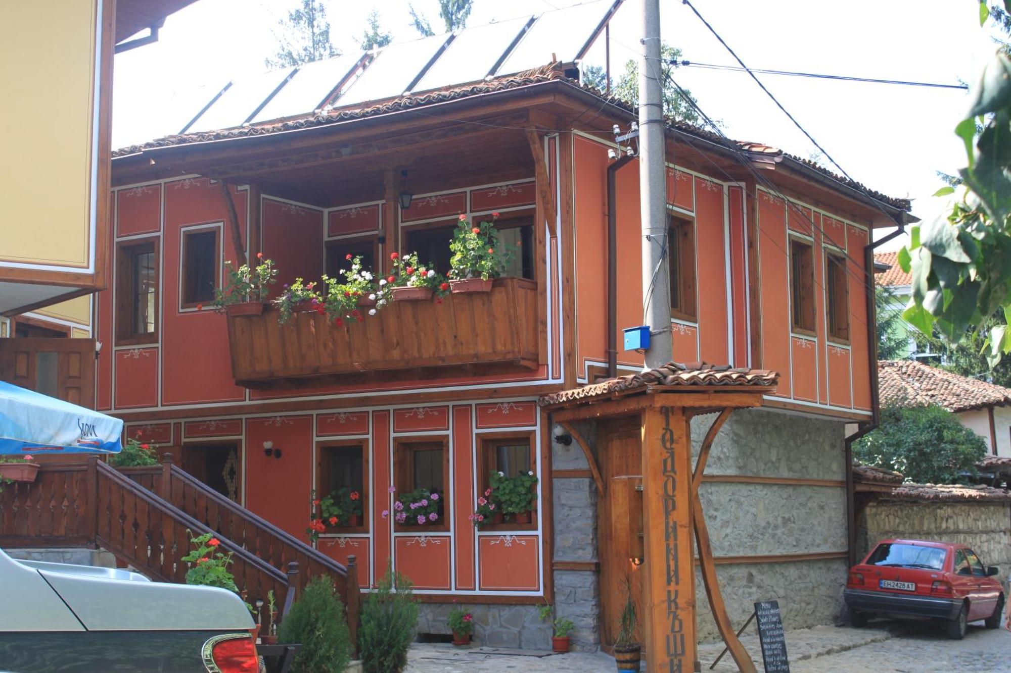 Guest House Todorini Kashti Koprivstica Kültér fotó