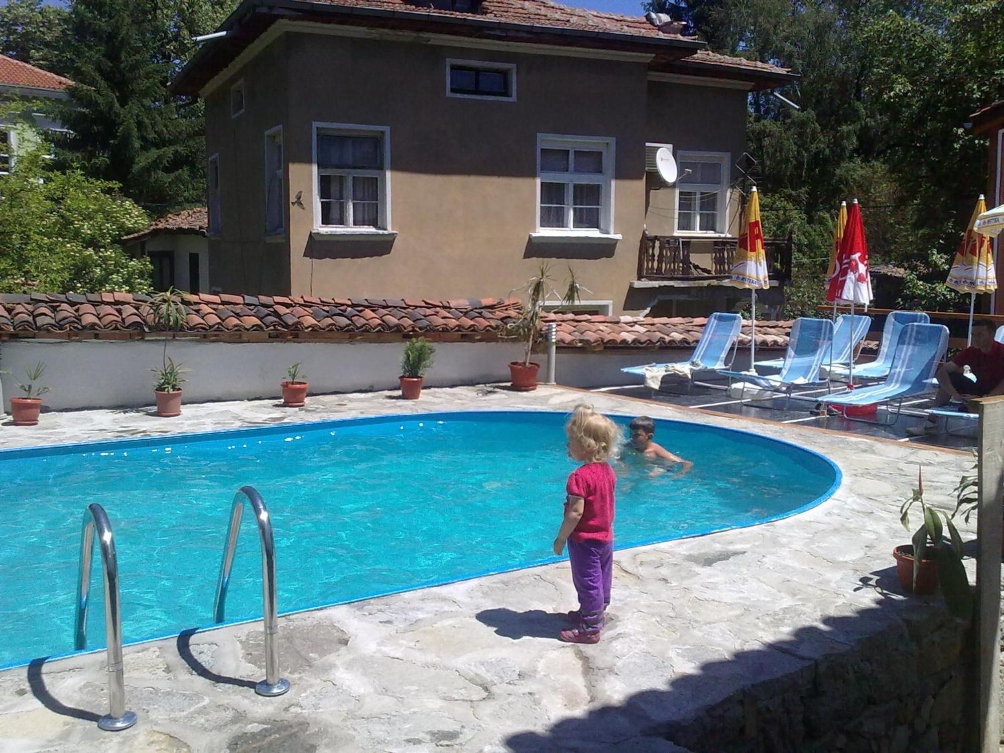 Guest House Todorini Kashti Koprivstica Kültér fotó