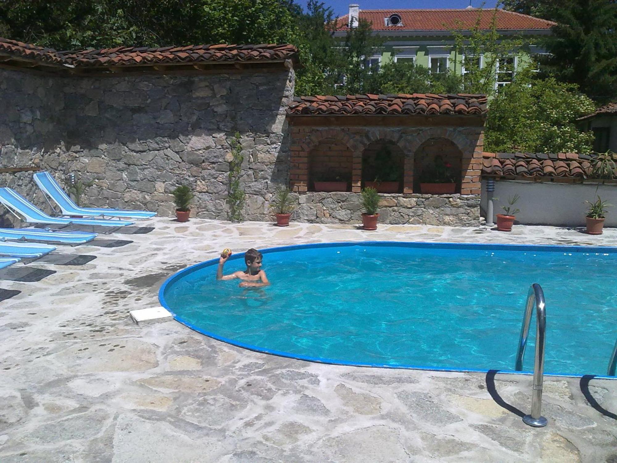 Guest House Todorini Kashti Koprivstica Kültér fotó